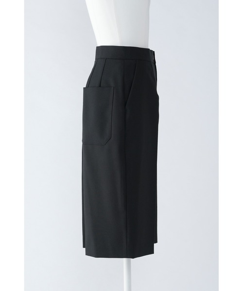 ENFOLD（エンフォルド）の「HighTwist Weave ハーフトラウザー（その他パンツ・レディース・ブラック/オフホワイト・36/38）」の12枚目の写真