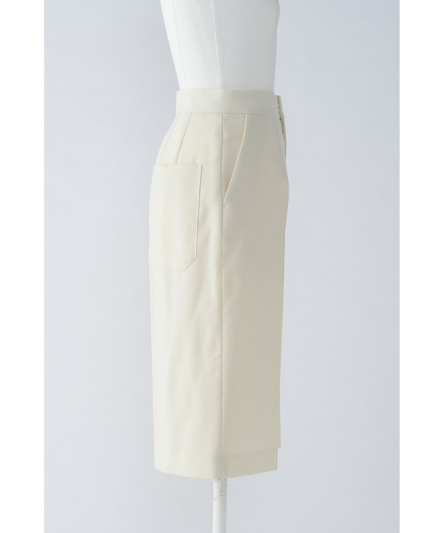 ENFOLD（エンフォルド）の「HighTwist Weave ハーフトラウザー（その他パンツ・レディース・ブラック/オフホワイト・36/38）」の13枚目の写真