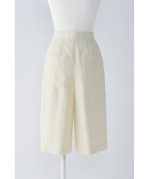 ENFOLD（エンフォルド）の「HighTwist Weave ハーフトラウザー（その他パンツ・レディース・ブラック/オフホワイト・36/38）」の15枚目の写真