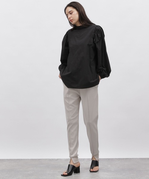 LAKOLE(ラコレ)の「ボリュームスリーブシャツ / 188327(シャツ/ブラウス・レディース・ブラック/オフホワイト・SMALL/MEDIUM)」の11枚目の写真