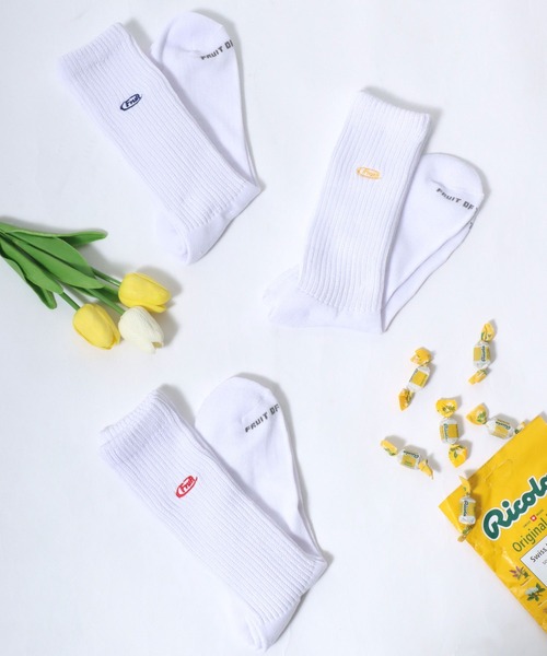 FRUIT OF THE LOOM(フルーツオブザルーム)の「FRUIT OF THE LOOM(フルーツオブザルーム)ワンポイントロゴ刺繍 無地 3Pソックス(ソックス/靴下・レディース・マルチ/ホワイト・23cm~25cm)」の3枚目の写真