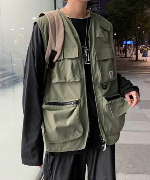 Ressaca（レサーカ）の「オーバーサイズ マルチポケット ミリタリーフィッシングワークベスト（ベスト・メンズ・ブラック/カーキ・M/L）」の11枚目の写真