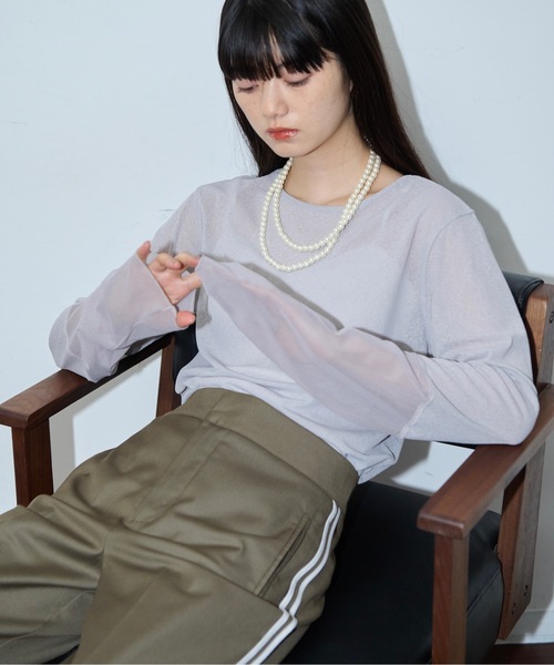 THE YOn（ザヨン）の「チュール切替シアートップス（Tシャツ/カットソー・レディース・ホワイト/ピンク/ブルー/ブラック/グレー/イエロー/オレンジ/ミント/アイボリー/グレイッシュベージュ/チャコールグレー/レモンイエロー・FREE）」の6枚目の写真