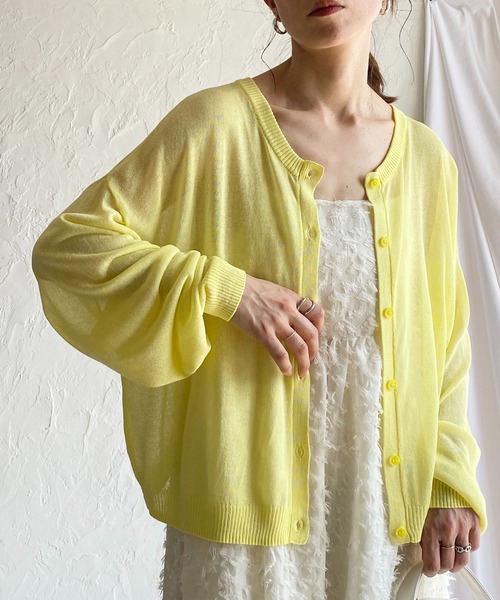 She's Closet(シーズクローゼット)の「リネンタッチ前後2WAYボリュームスリーブショート丈長袖シアーカーディガントップス(カーディガン/ボレロ・レディース・イエロー/アイボリー/パープル/グレー/ブラック・FREE)」の5枚目の写真