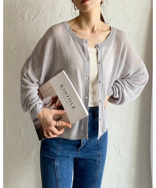 She's Closet(シーズクローゼット)の「リネンタッチ前後2WAYボリュームスリーブショート丈長袖シアーカーディガントップス(カーディガン/ボレロ・レディース・イエロー/アイボリー/パープル/グレー/ブラック・FREE)」の22枚目の写真