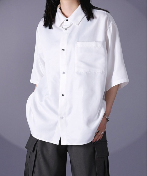 チェーン付シャツ（シャツ/ブラウス）｜Ellno Loset（エルノロゼット