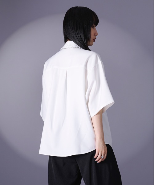 Ellno Loset（エルノロゼット）の「チェーン付シャツ（シャツ/ブラウス・メンズ・ブラック/オフホワイト・SMALL/MEDIUM/LARGE）」の6枚目の写真