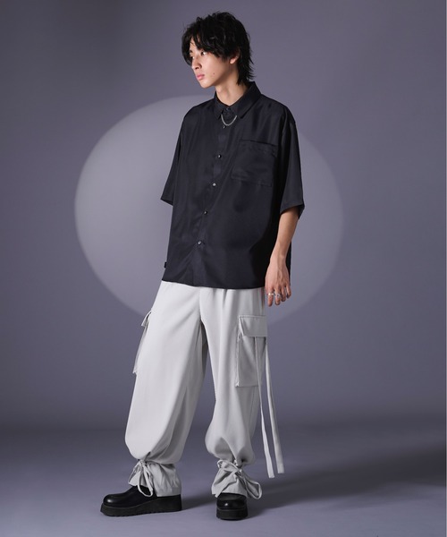 Ellno Loset（エルノロゼット）の「チェーン付シャツ（シャツ/ブラウス・メンズ・ブラック/オフホワイト・SMALL/MEDIUM/LARGE）」の21枚目の写真