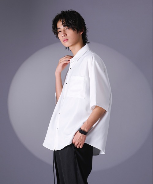 Ellno Loset（エルノロゼット）の「チェーン付シャツ（シャツ/ブラウス・メンズ・ブラック/オフホワイト・SMALL/MEDIUM/LARGE）」の9枚目の写真