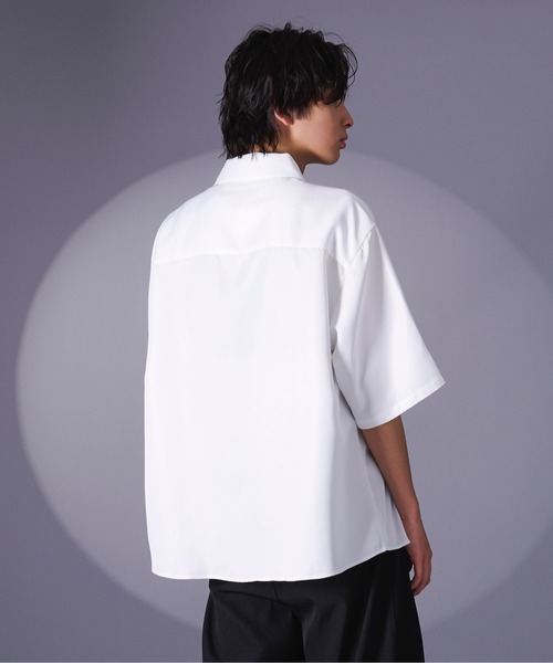 Ellno Loset（エルノロゼット）の「チェーン付シャツ（シャツ/ブラウス・メンズ・ブラック/オフホワイト・SMALL/MEDIUM/LARGE）」の10枚目の写真