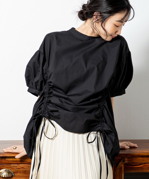 MILLION CARATS（ミリオンカラッツ）の「ブロードサイドドロストブラウス（シャツ/ブラウス・レディース・オフホワイト/ブラック/サックスブルー・FREE）」の2枚目の写真