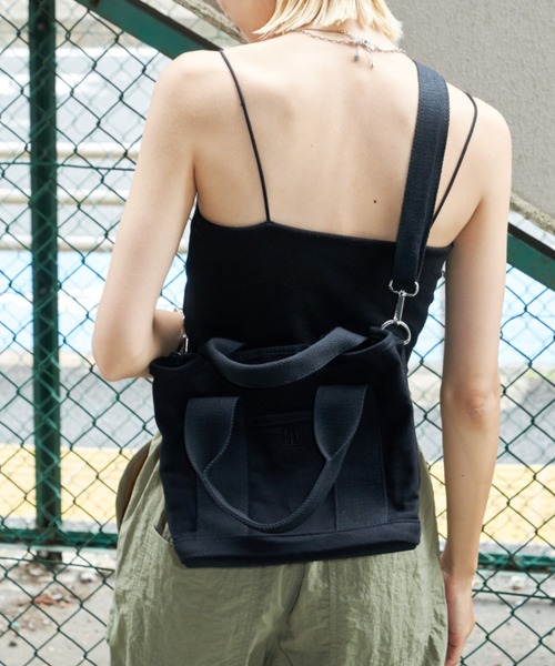 Auntie Rosa Holiday（アンティローザホリデー）の「2WAYキャンバスミニトート（トートバッグ・レディース・アイボリー/ブラック/カーキ・FREE）」の13枚目の写真