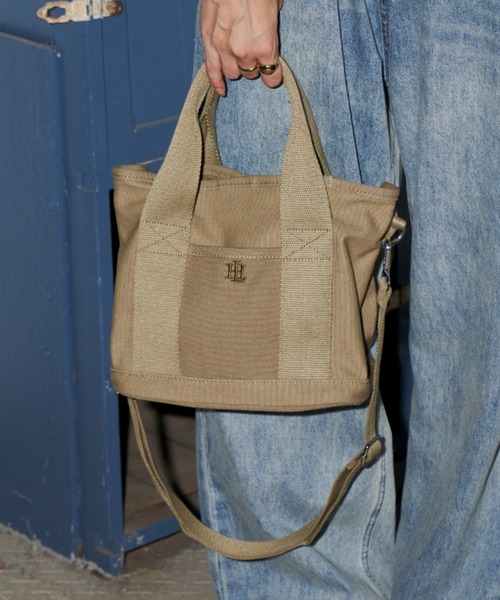 Auntie Rosa Holiday（アンティローザホリデー）の「2WAYキャンバスミニトート（トートバッグ・レディース・アイボリー/ブラック/カーキ・FREE）」の6枚目の写真