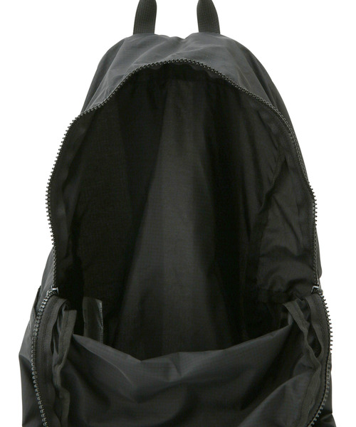 ROPE' PICNIC（ロペピクニック）の「【一部店舗限定】【SOLEIL/ソレイユ 】エアー リュック(撥水・パッカブル）（バックパック/リュック・レディース・ブラック/ベージュ/ネイビー・FREE）」の17枚目の写真