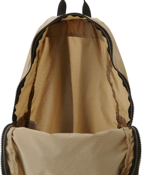 ROPE' PICNIC（ロペピクニック）の「【一部店舗限定】【SOLEIL/ソレイユ 】エアー リュック(撥水・パッカブル）（バックパック/リュック・レディース・ブラック/ベージュ/ネイビー・FREE）」の21枚目の写真