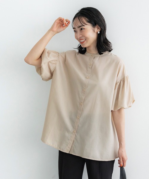 coca(coca)(コカ)の「ボリュームスリーブブラウス(シャツ/ブラウス・レディース・ライトベージュ/ブラック・M/L)」の3枚目の写真