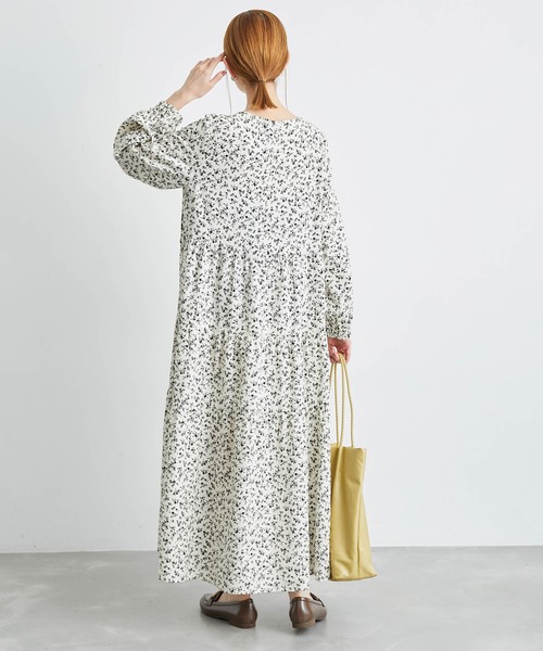ROPE' PICNIC(ロペピクニック)の「【一部店舗限定】アソート柄ティアードワンピース(ワンピース・レディース・ブラック/ホワイト系その他/ブラック系その他・38)」の11枚目の写真