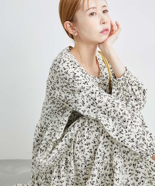 ROPE' PICNIC(ロペピクニック)の「【一部店舗限定】アソート柄ティアードワンピース(ワンピース・レディース・ブラック/ホワイト系その他/ブラック系その他・38)」の12枚目の写真