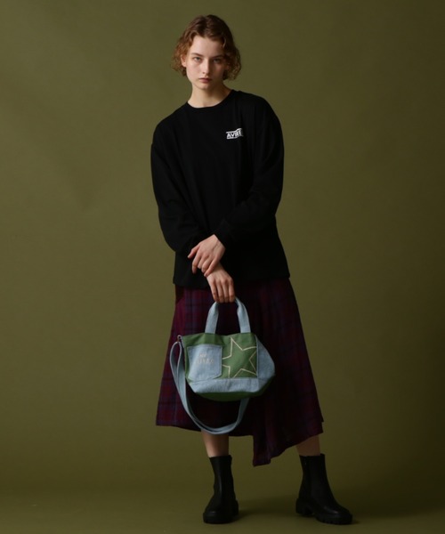 AVIREX(アヴィレックス)の「《直営店限定》DENIM COMBI CANVAS MINI TOTE BAG/ デニムコンビ キャンバスミニトートバッグ(トートバッグ・レディース・オリーブ/ネイビー・FREE)」の5枚目の写真