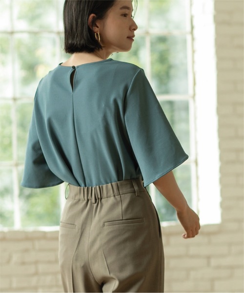 OPAQUE.CLIP（オペークドットクリップ）の「◆チューリップフレアスリーブカットソー【洗濯機洗い可】（Tシャツ/カットソー・レディース・ボルドー/ブラック/ブルー系7/オフホワイト・42/40/38/36）」の21枚目の写真