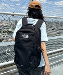 Niell（ニール）の「【国内未発売USAモデル】THE NORTH FACE(ザ・ノースフェイス)/大容量 27L収納 A4・15インチ対応 リュック バックパック/Vault（バックパック/リュック）」