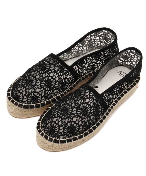 AZUL by moussy（アズールバイマウジー）の「レース厚底エスパドリーユ（スリッポン・レディース・ブラック/ホワイト・MEDIUM/SMALL/LARGE）」の2枚目の写真