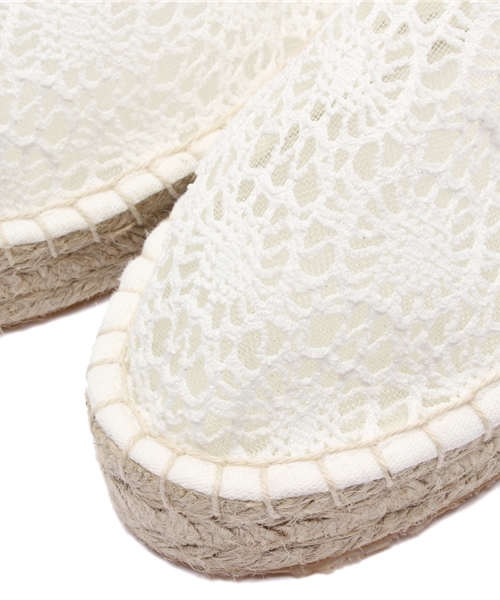 AZUL by moussy（アズールバイマウジー）の「レース厚底エスパドリーユ（スリッポン・レディース・ブラック/ホワイト・MEDIUM/SMALL/LARGE）」の6枚目の写真