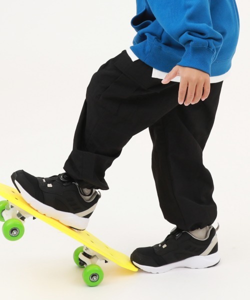 devirock（デビロック）の「【DANCE】ドローコード カーゴパンツ（カーゴパンツ・キッズ・ピンク系3/ブルーグレー/ダークオリーブ/ブラック/ライトグレー/パープル系・120cm/140cm/100cm/160cm/130cm/110cm/150cm）」の2枚目の写真