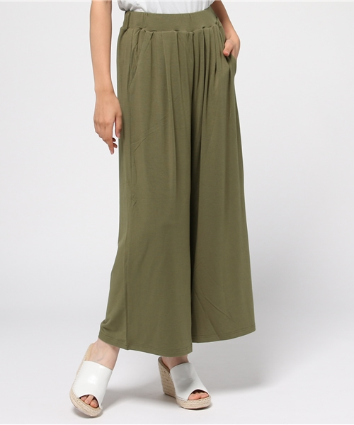 AZUL by moussy（アズールバイマウジー）の「ファイン40/-TRPu天竺ワイドPT（その他パンツ・レディース・オフホワイト/ブラック/ダークカーキ・MEDIUM/LARGE/SMALL）」の14枚目の写真