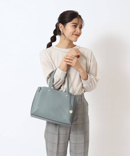 SHOO・LA・RUE（シューラルー）の「◆【軽量/2WAY】ふわっと軽いトートバッグ（トートバッグ・レディース・ブルー/ピンク系/サンドベージュ/ブラック・00）」の19枚目の写真