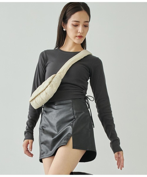 ANAP(アナップ)の「ナイロンキルティングミニショルダーバック(ショルダーバッグ・レディース・グリーン/レッド/アイボリー/ブラック・FREE)」の8枚目の写真