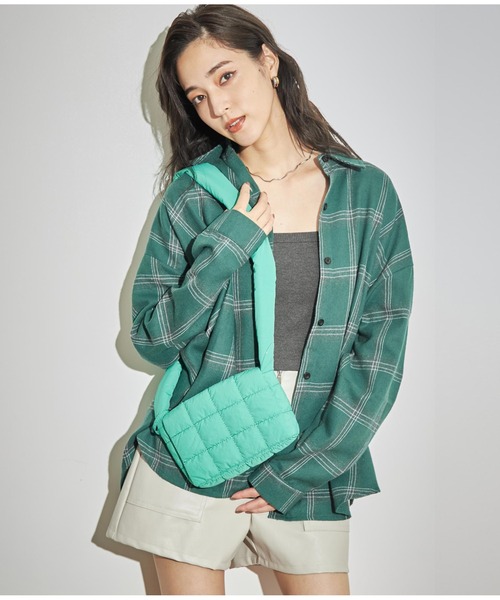 ANAP(アナップ)の「ナイロンキルティングミニショルダーバック(ショルダーバッグ・レディース・グリーン/レッド/アイボリー/ブラック・FREE)」の18枚目の写真