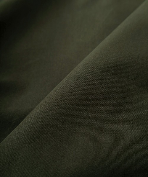 make a ray!（メイク ア レイ！）の「クラシックデザイン ラグランスリーブ  オーバーサイズ ハンティングジャケット（ブルゾン・メンズ・ブラック/ダークカーキ・M/L/XL）」の12枚目の写真