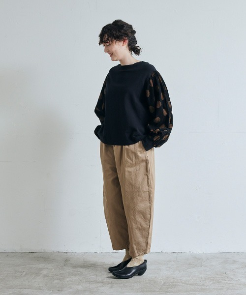 NARU FACTORY（ナルファクトリー）の「カツラギ裏起毛 エッグパンツ（その他パンツ・レディース・ベージュ/ブラック・FREE）」の10枚目の写真