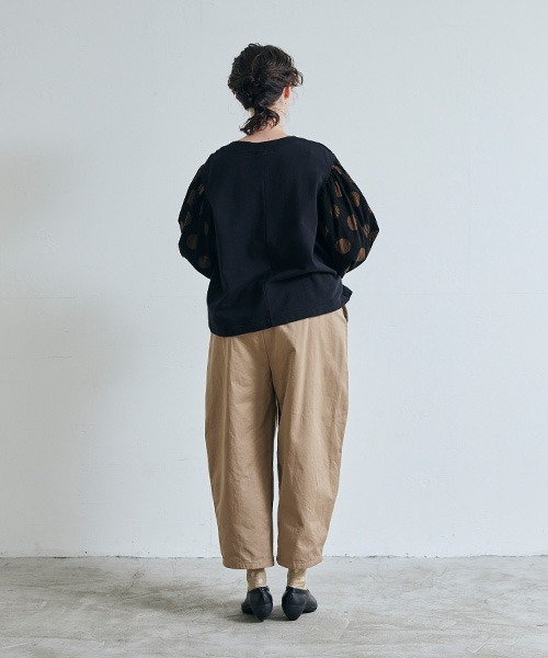 NARU FACTORY（ナルファクトリー）の「カツラギ裏起毛 エッグパンツ（その他パンツ・レディース・ベージュ/ブラック・FREE）」の11枚目の写真