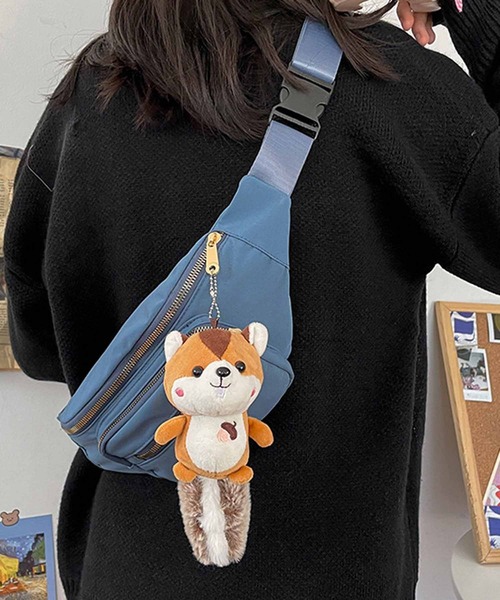 NANEA(ナネア)の「カラーボディバッグ(ボディバッグ/ウエストポーチ・レディース・ピンク/イエロー/ブルー/グリーン/ブラック・フリー)」の22枚目の写真