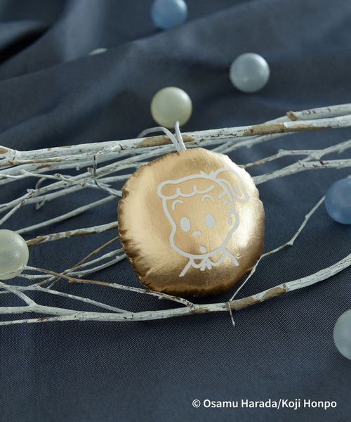 LEPSIM（レプシィム）の「【OSAMU GOODS×LEPSIM】オーナメント　987227（インテリア雑貨・レディース・ゴールド系その他2/ゴールド系その他/ブルー系その他/シルバー/ゴールド/シルバー系その他・ONE SIZE）」の4枚目の写真