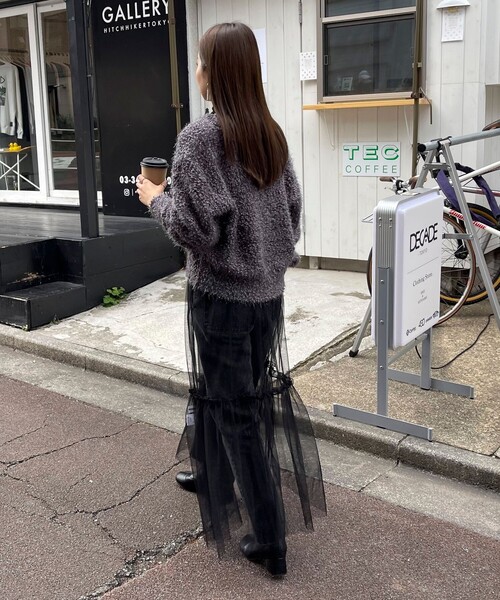 fredy emue（フレディエミュ）の「ふわキラZIPカーディガン（カーディガン/ボレロ・レディース・オフホワイト/チャコールグレー/オレンジ/サックスブルー・38）」の22枚目の写真