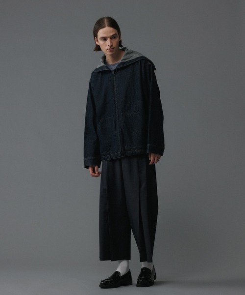 ADAM ET ROPE'(アダムエロペ)の「【コットンUSA】ルーズシルエット デニム フード ブルゾン / セットアップ対応 / UNISEX(デニムジャケット・メンズ・ネイビー/ブラック系その他・L/M)」の18枚目の写真