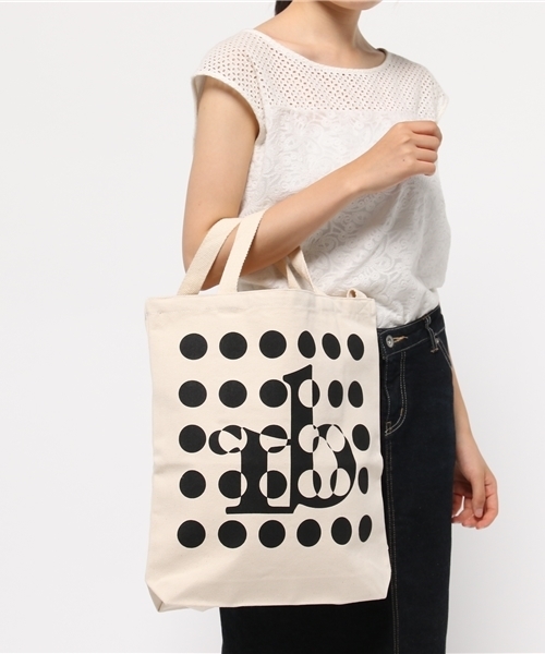 OUTLET（アウトレット）の「【robbem】rbドットショッピングBAG（トートバッグ・レディース・オフホワイト/インディゴブルー・FREE）」の4枚目の写真