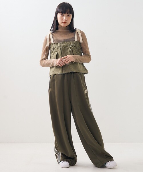 ⭐︎今期・新品・未使用品⭐︎ cygneペプラムビスチェ mico カーキ1サイズ ⭐︎今期・新品・未使用品⭐︎ cygneペプラムビスチェ mico カーキ1