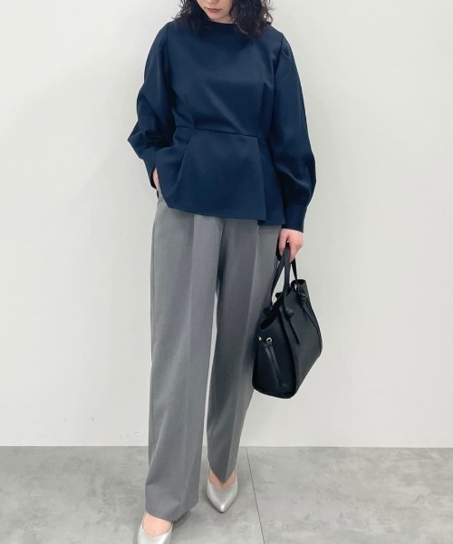 ef-de（エフデ）の「ef-de　ペプラムブラウス（シャツ/ブラウス・レディース・グレイッシュベージュ/ダークネイビー・M/L）」の11枚目の写真