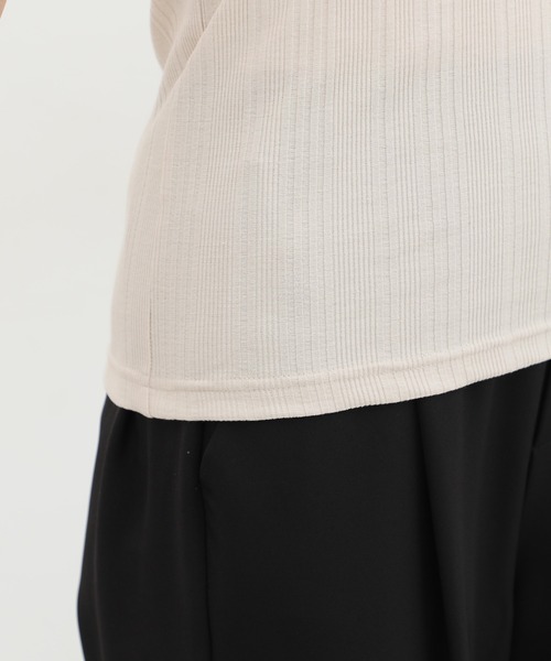 Honeys(ハニーズ)の「カップ付きスクエアネックタンクトップ(タンクトップ・レディース・オフホワイト/グレイッシュベージュ/ブラック/ピンク/モカ/ミント・LL/L/M/S)」の10枚目の写真