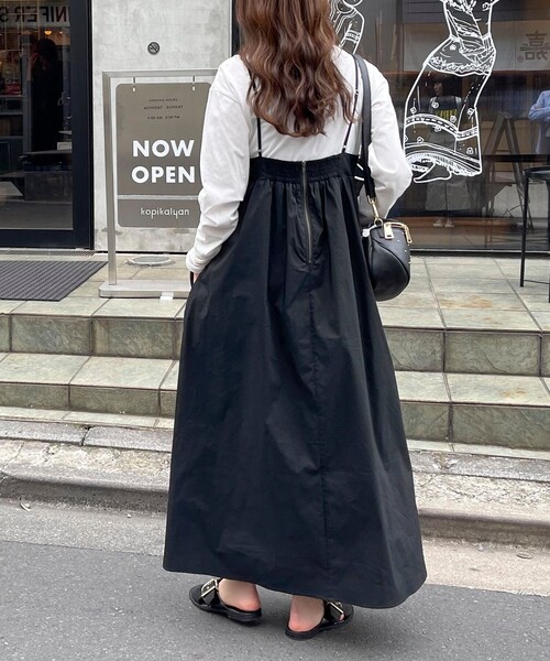 fredy emue（フレディエミュ）の「タックデザインギャザーキャミワンピース（ワンピース・レディース・ブラック/カーキ・38）」の17枚目の写真