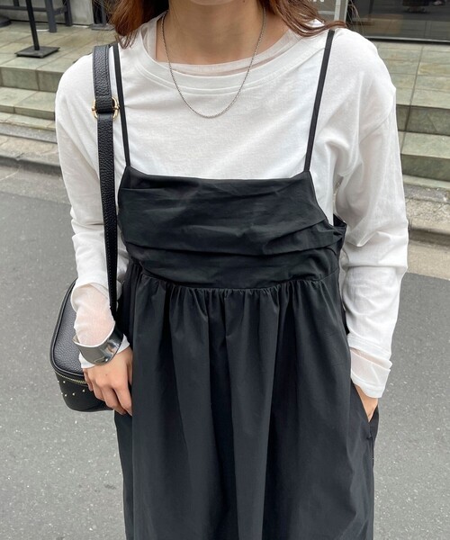 fredy emue（フレディエミュ）の「タックデザインギャザーキャミワンピース（ワンピース・レディース・ブラック/カーキ・38）」の20枚目の写真