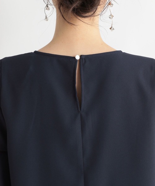 Andemiu（アンデミュウ）の「フロントアクセブラウス109466（シャツ/ブラウス・レディース・アイボリー/ブルー/ネイビー/ベージュ/ネイビー×ホワイト・FREE）」の10枚目の写真