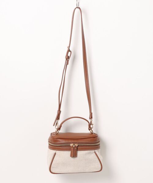 natural couture(ナチュラルクチュール)の「コンビバニティBAG(ショルダーバッグ・レディース・ブラック/ブラウン・FREE)」の12枚目の写真