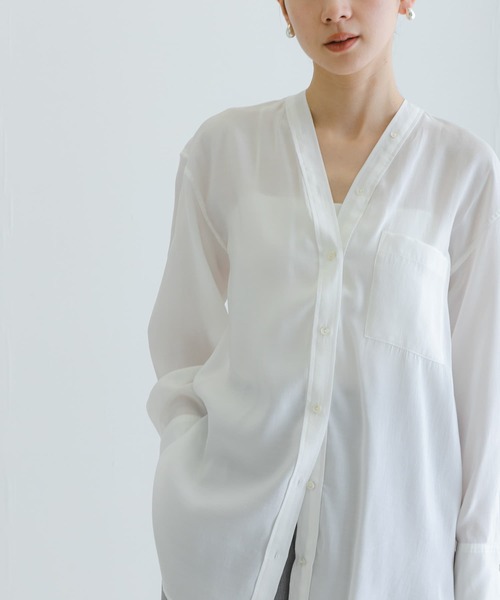 URBAN RESEARCH(アーバンリサーチ)の「ブロードカラーレスブラウス(シャツ/ブラウス・レディース・ブラック/オフホワイト/ベージュ系その他・FREE)」の5枚目の写真