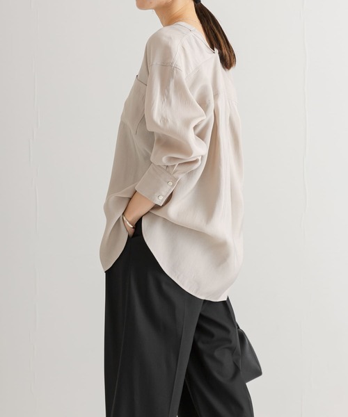 URBAN RESEARCH(アーバンリサーチ)の「ブロードカラーレスブラウス(シャツ/ブラウス・レディース・ブラック/オフホワイト/ベージュ系その他・FREE)」の19枚目の写真