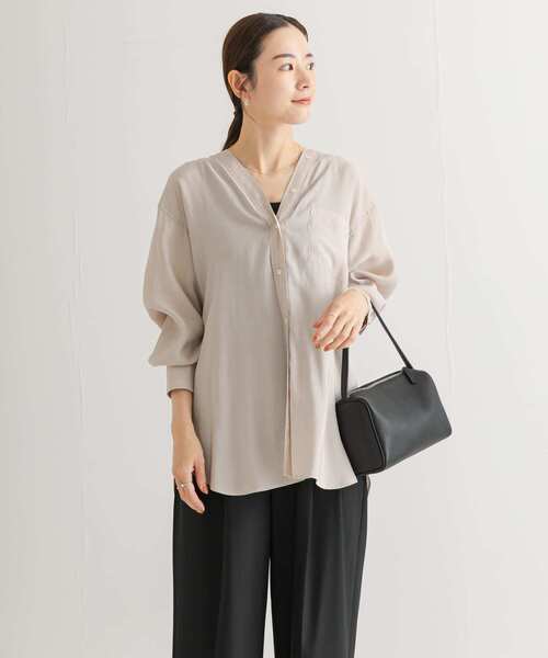 URBAN RESEARCH(アーバンリサーチ)の「ブロードカラーレスブラウス(シャツ/ブラウス・レディース・ブラック/オフホワイト/ベージュ系その他・FREE)」の22枚目の写真
